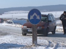 Изграждат защитен пояс по магистралата край Бургас