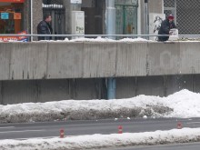 Пловдивчанин сътвори голяма глупост на "Гладстон", вижте как чисти снега