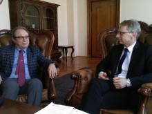 МОН и БАН ще работят заедно върху Националната стратегия за научни изследвания