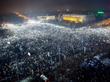 Румъния възстана да сваля социалистическото си правителство след само месец управление