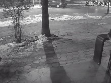 Видео №2: Нашият човек се връща на местопрестъплението за още плячка!