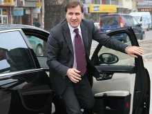 Отлагат акционерното събрание в Ботев за 3 януари