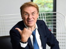 Васил Найденов: Майка ми казваше, че грача като гарга