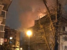 Пожар избухна в къща на ул. "Дарвин" в Пловдив