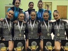 Браво! Пак имаме златни момичета в ансамбъла!