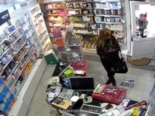 Семейство преби аптекар до Пловдив, отказал да даде антибиотик без рецепта