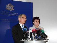 След инцидент с дете учителите ще бъдат задължени да го консултират с лекар