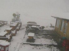 Нова порция сняг на 30 километра от Пловдив