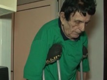 Тежко болен заплашва с гладна стачка заради неизплатени пари по скандален проект
