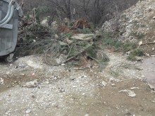 Кметът на пловдивския Бевърли Хилс обясни за боклука на вилната зона