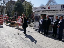 Рецитират най-значимите произведения на Иван Вазов на Главната днес