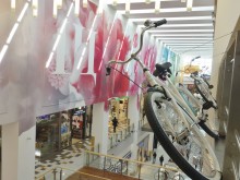 100 клиенти на Mall Plovdiv ще посрещнат пролетта с нови градски велосипеди