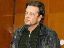 Съдят жесток пловдивчанин, убил бездомно куче с лък до бензиностанция