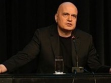 Слави Трифонов към новия парламент: Давам ви 2 седмици, после идвам аз!