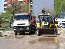ВиК Пловдив отстрани аварията и отсече: Възможните неща ги правим веднага, невъзможните - до 3 дни!