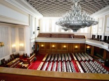 Официално: ГЕРБ - 95 депутати, БСП - 80, ОП - 27, ДПС - 26, Воля - 12