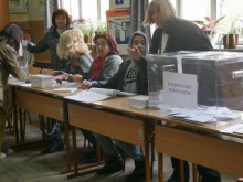 Иво Христов за забраната за гласуване в чужбина: Нека да си вряскат