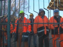След 60 часа под земята миньорите от "Оброчище“ прекратиха гладната стачка
