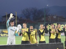 Чудесен жребий, Ботев все по-близо до финал