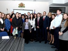 Десетокласници от пловдивски училища създадоха клуб "Правото и аз"