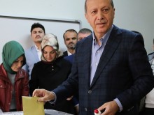 Решаващ ден в Турция, дали Ердоган ще получи още власт?