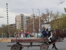 Пловдивчанин: Вече нямам думи с тези каруци по булевардите на града ни
