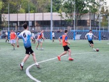 Традицията продължава: Футболен мач между студенти и преподаватели