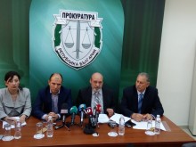 Жестоко! 53-годишен се гаври с невменяемо момченце в поморийско село!