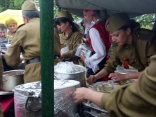 Опашка за водка и каша от елда край Альоша