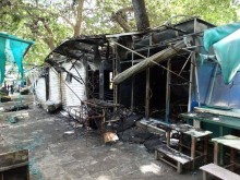 Вижте какво остана след огнената стихия, бушувала в знаков пловдивски пазар