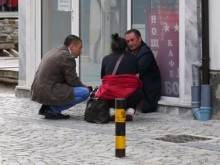 Този чужденец ли сътвори нелепата мизерия в артистичния квартал на Пловдив?