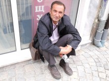 Този 52-годишен швед е хулиганът с изцепките в "Капана"!
