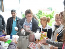 ГЕРБ с курбан за около 600 души в "Южен"