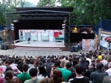 Отново хитови театрални комедии на сцената на лятно кино "Орфей"