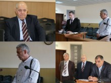 Отстраниха от длъжност двамата пловдивски професори, обвинени за подкупи