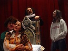 Представят постановката "Дух вкъщи" в "Тракарт"