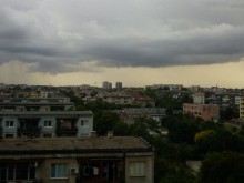 "Жълт" код за 19 области днес, другата седмица обаче ще става за море