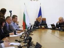 Премиерът: Обидно е храната, която ядем, да е с лошо качество!