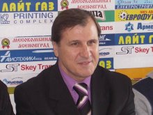 Прокуратурата подхваща измамите на Христолов 