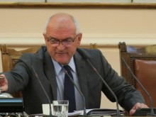 Депутатите отхвърлиха исканата оставка на председателя на Народното събрание