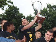 Ботев вдига рязко заплатите и обяви големи цели за новия сезон