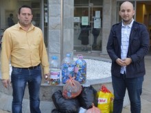 50 килограма пластмасови капачки предаде администрацията на "Южен"