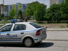 Полицията отцепи улица в "Тракия"!