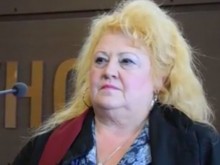 Професорката с тройките на празни листове за студент: Бог ще го накаже за това, което направи