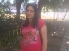 Тихомира с гневно писмо: Коя млада майка иска да остане в България?