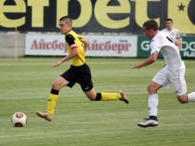 Ботев стигна финал след разгром над Славия
