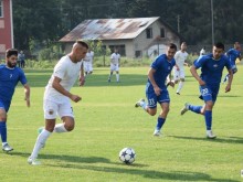 Вижте репортаж от първия мач на Локо в Говедарци