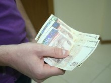Собственик на заведение прояви агресия към проверяващи и беше глобен с 20 бона