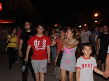Полицията победи протестиращите, хората в Асеновград се разотиват