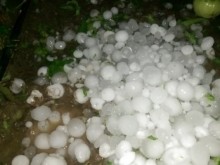 Предстоят още порои и градушки, засега няма бедстващи хора